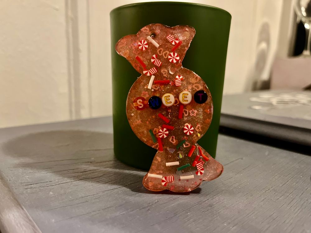 Candy ornament 